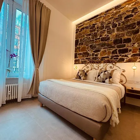 Lina & Guest house La Spezia