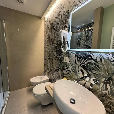 Lina & Гостевой дом Специя