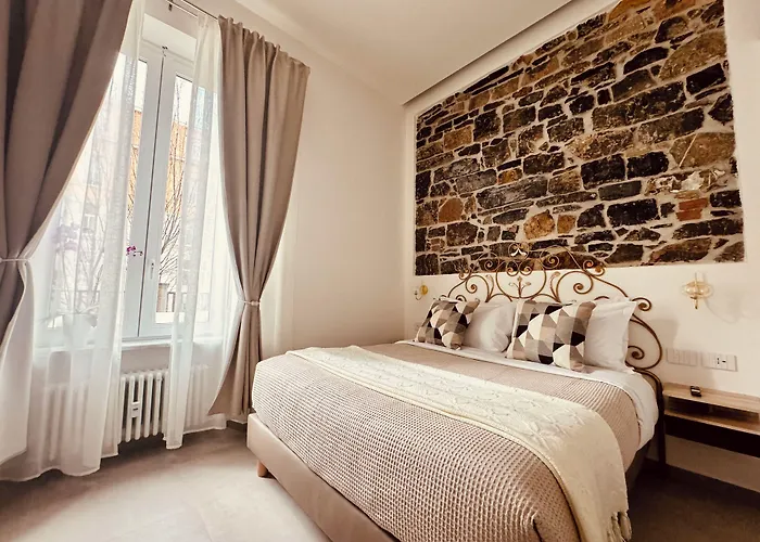 Lina & 3* 斯培西亚