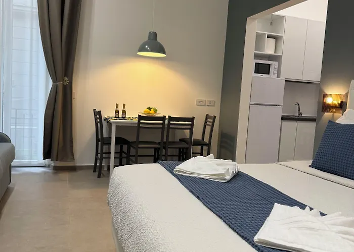 Lina & 3* 斯培西亚